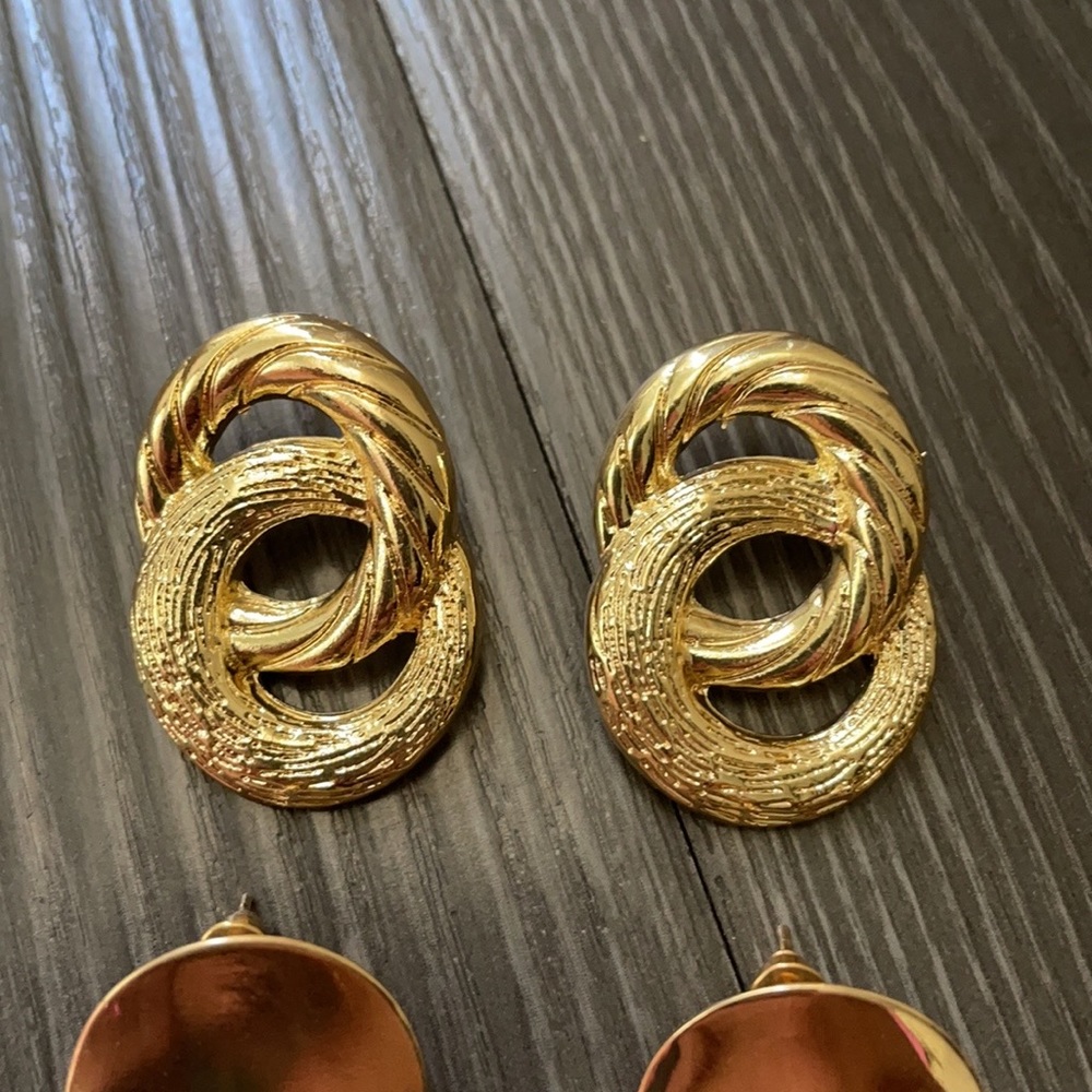 NEW Set of new trendy luxury gold earrings - Picture 5 of 13